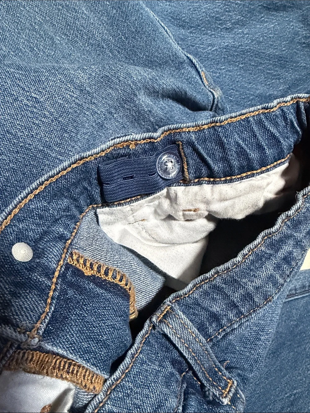 Old Navy 90’s Straight Kids Jeans